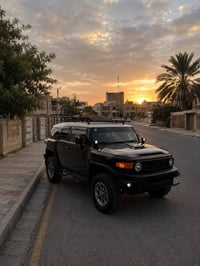 تويوتا اف جي 2013  السيارة خليجي كير محرك كفاله لا مبدل ولا مفتوح وبدو...