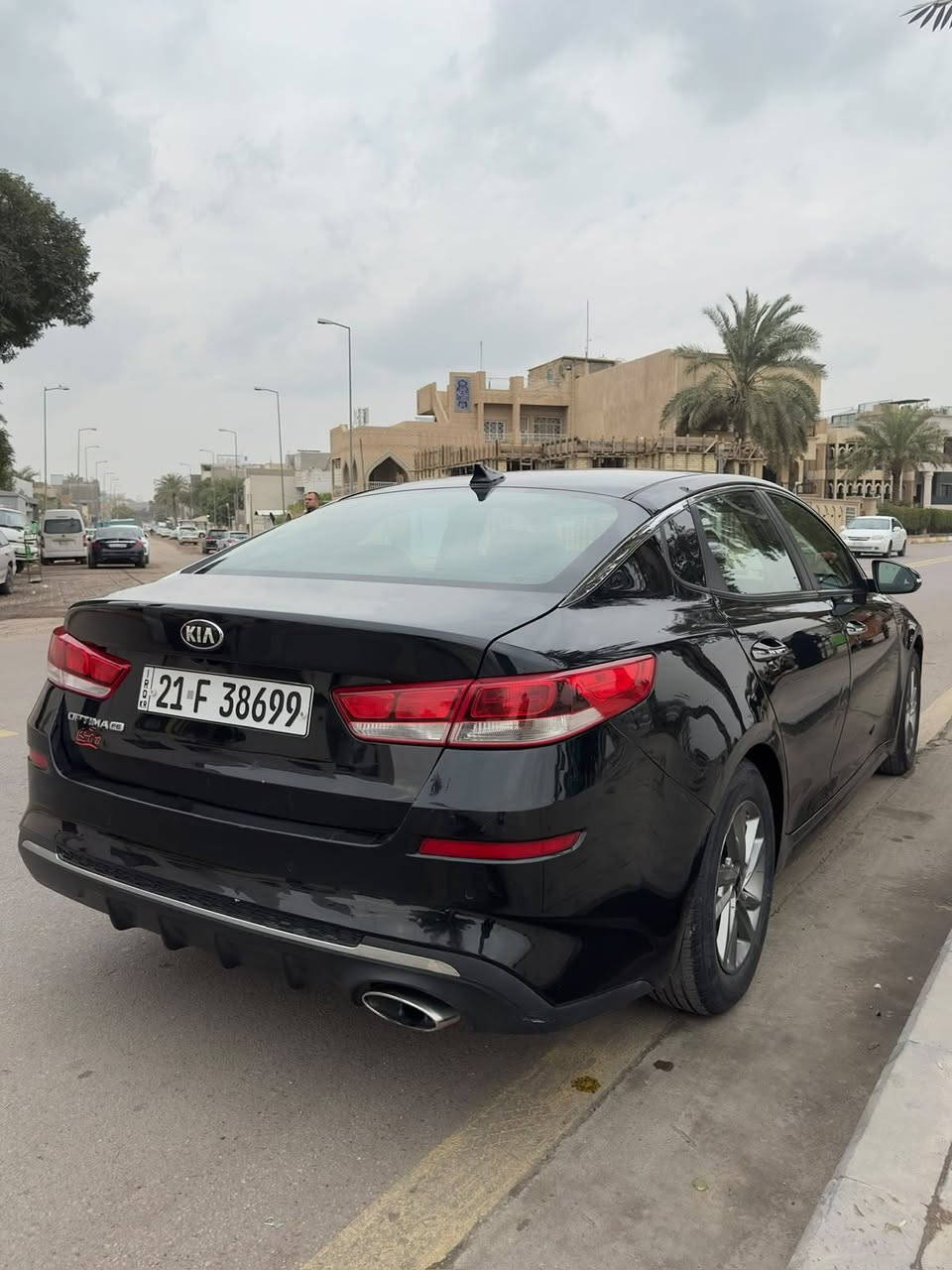 اوبتما 2019 امريكي

(( بيع مستعجل ‼️ ))
⚠️ بدون حادث كلين
سيارة نظيفة وحلوة ومريحة بالاستخدام
محرك 2400 GDI خير من الله 
كير اوتو 6 سرعات 
تبريد ثلج
صرفيتها ممتازه جداً للوقود

مواصفاتها : 
- شاشة كبيرة مدعومة بـ  Car Play - Android Auto 
- نظام انارة زنون ( مكلفني 150 دولار وضمانه سنه ) 
- كامرة خلفية دوارة
- حساسات امامي خلفي 
- مانع تزحلق
- نظام قيادة ذاتية 
- مانع اصطدام 
- تحكم ستيرن جهتين 
وبعد بيها مواصفات خير من الله 

بيها شخوط بسيطة بالدعامية الامامية وفايبر ، واثر طخه بسيط جداً بالجاملغ

رقم سليمانية ، تريد تحويل او كالة شنو الي يعجبك اني جاهز
سعرها ١٣٠ وبيها مجال حگ الجية

متواجد كاظمية - حرية - منصور
رقم تلفون ***********
