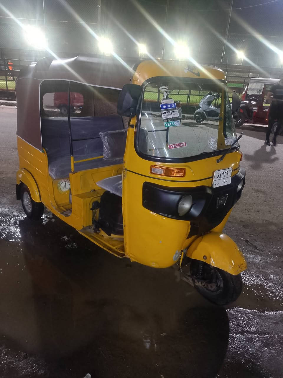 السلام عليكم
موديل 19 للبيع 
مكينه مكفوله من التنقيص ولتبخير
رقم وسنويه تحويل ثاني يوم
مكان بغداد الشعب
الاتصال ***********
