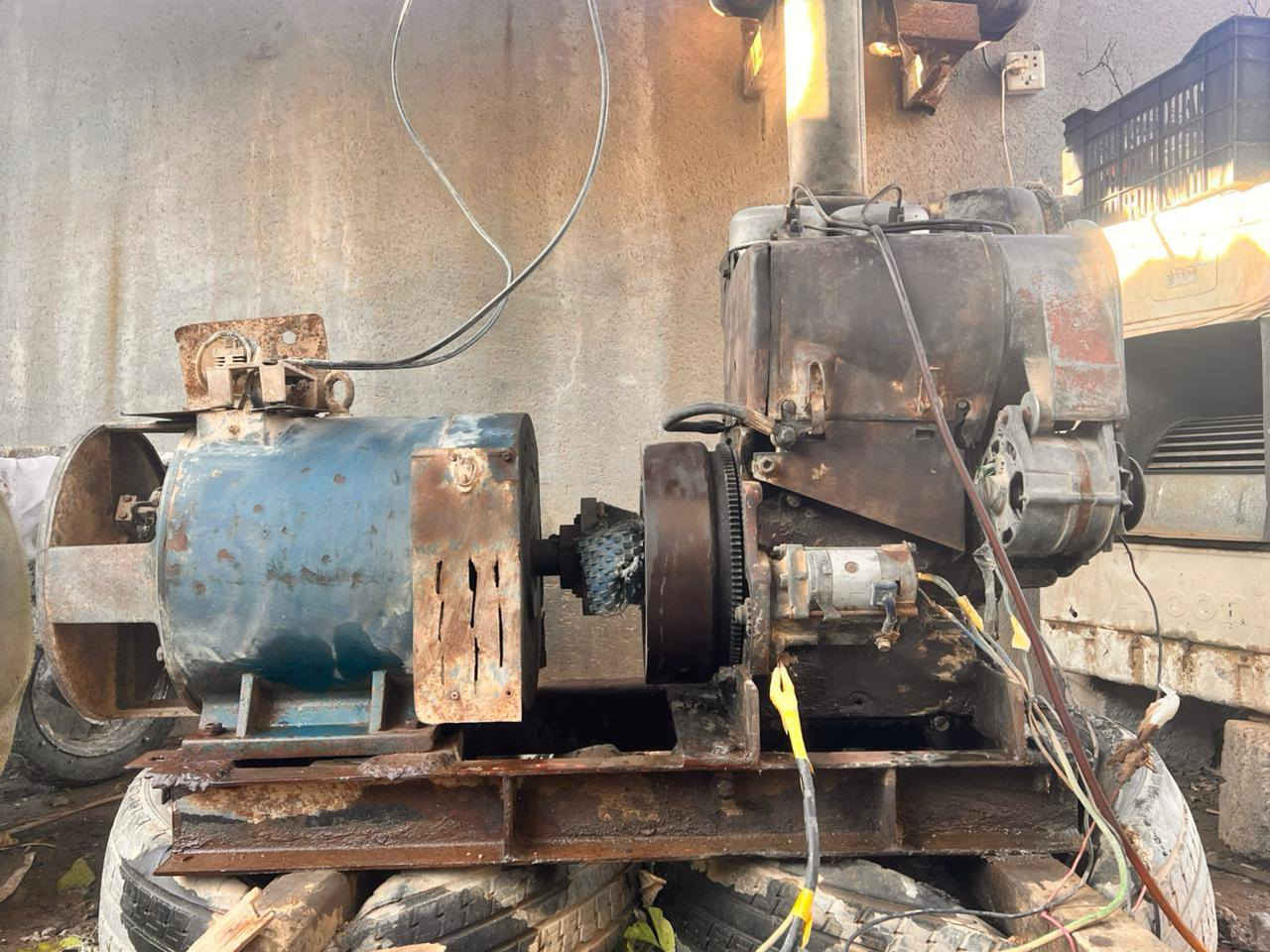 مولد للبيع نكره سلف (بستمين)
السعر ١٦ورقه وبي مجال (***********)
