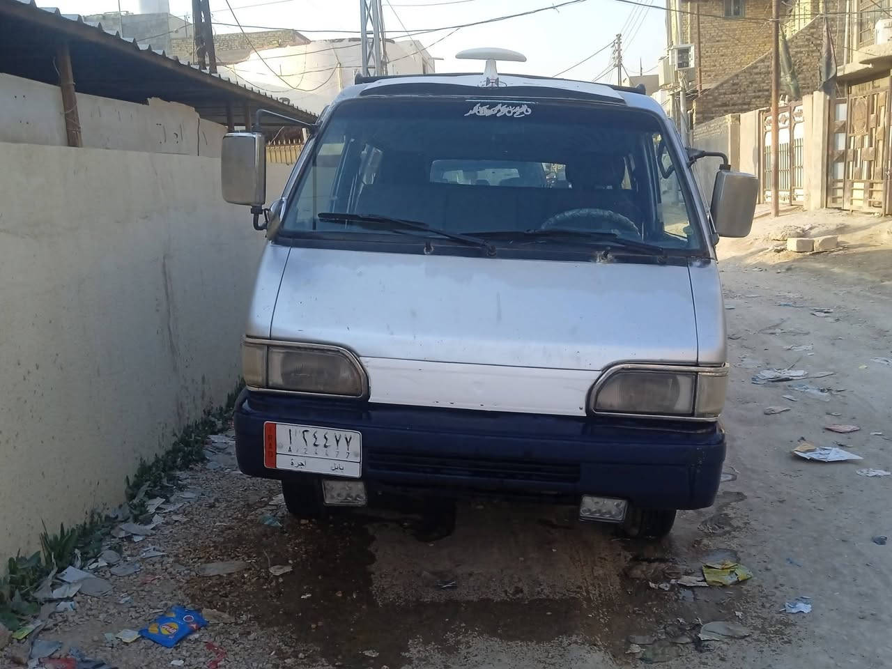 كيا بستا موديل 93 شواصي على الشركة  مكينة جديدة بعدها على السحك كير جديد وبم جديد حجل وكاعية شغل جديد تغليف كاعية جديدة وحدادية  السيارة جاهزة رقم بابل وكالة بأسمي تريد تحويل تريد وكالة اني حاضر السعر 50وبيها مجال مكان السيارة بالحلة للاستفسار الاتصال على الرقم***********
