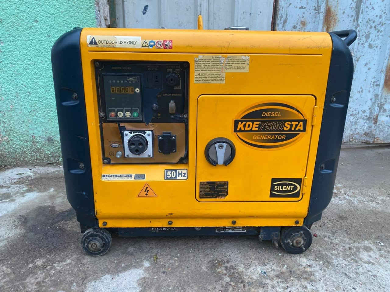 مولده كاز  كاتم 8 كيفي  38 آمبير مولده كلش نضيفه وبلاديه ماداخله تصليح على وضع شركه جديده ستعمال قليل مستخدمهة اقل من شهرين نكره بل تشغيل تشغيل ذاتي شاشه كترونيه حساسات السعر  850مكاني بغداد بوب الشام. للحجز والاستفسار خاص @إشارة


**إذا كنت صاحب هذا الإعلان وتريد حذفه لأي سبب، رجاءا أرسل رسالة إلى الدعم الفني**