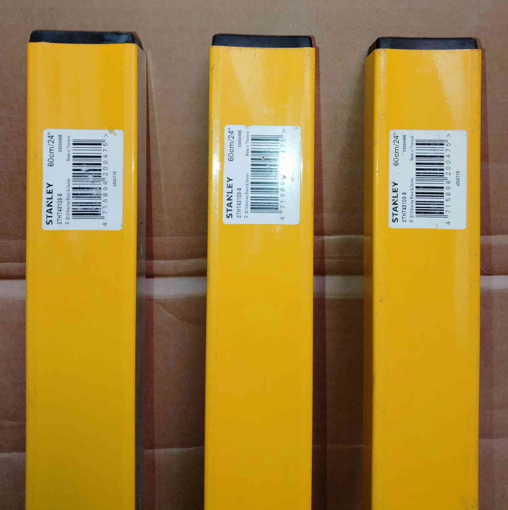 موازين مياه استانلى ماليزى وارد دولة قطر كسر زيرو ٦٠ سم 
... بسعر ٤٥٠ القطعه ......................... للمهتمين ٠١٠٦١٩٨٧٤٩١


**إذا كنت صاحب هذا الإعلان وتريد حذفه لأي سبب، رجاءا أرسل رسالة إلى الدعم الفني**