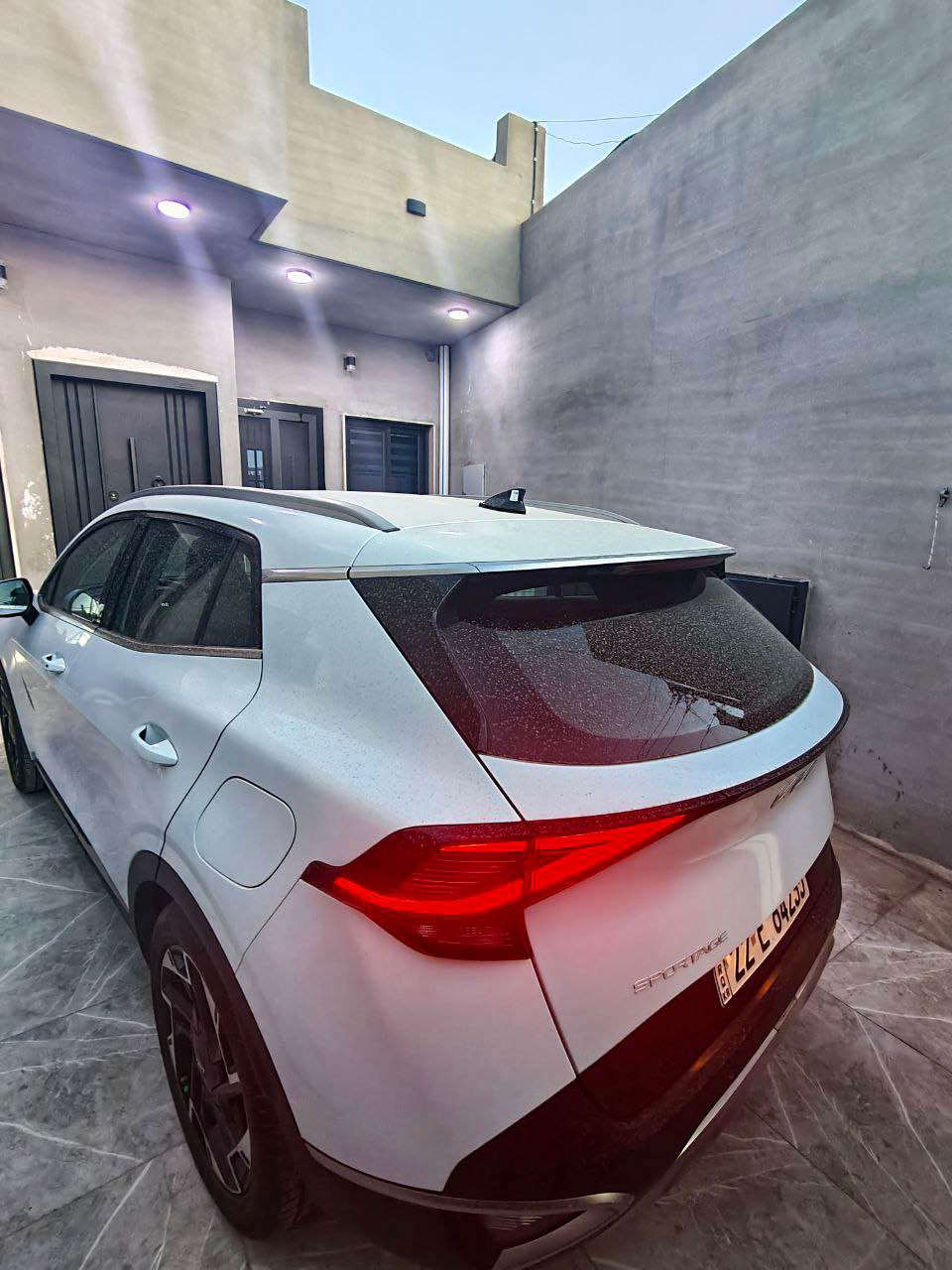 بيع مستعجل 

كيا سبورتاج 2023 خليجي

مكفولة من الدعامية لدعامية 

ماشية 34 الف كم

مواصفات 
✅بصمه تشغيل وابواب ✅وصندوك 
✅دخول ذكي
✅انارة ترحيب
✅عداد إلكتروني
✅شاشة جبيرة 
✅ويل ١٩ 
✅لايتات زينون
✅كشاف ضبابي 
✅مري شفت وكهرباء 
✅تبريد قطعتين 
✅تحكمات استيرن
✅حساس امامي وخلفي
✅٤ وضعيات قيادة 
✅مساعد نزول منحدرات
✅داخل اصفر 
✅شاحن لاسلكي
✅تشغيل عن بعد 

كير ومحرك مكفولات بحالة الوكالة🛠️📦

رقم اربيل الجديد باسمي سنوية وهزه جديدة 

عليه تخم تايرات جديد وبطارية وصدر وحدادية كامل جديدة✅

سيارة كلش نظيفة ومال جناي وبل عافية عل ياخذها مقدماً 

وسعرها 206 قفل 🔒 مناسب كلش

مكان سيارة كركوك

*********** كركوك, العراق
