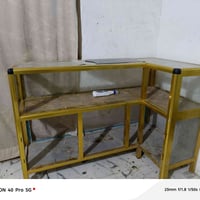 باب محل حديد وزجاج • ميز المنيوم مكسور • مستعمل