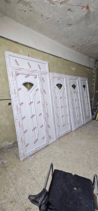 معمل ألمنيوم • أبواب • شبابيك