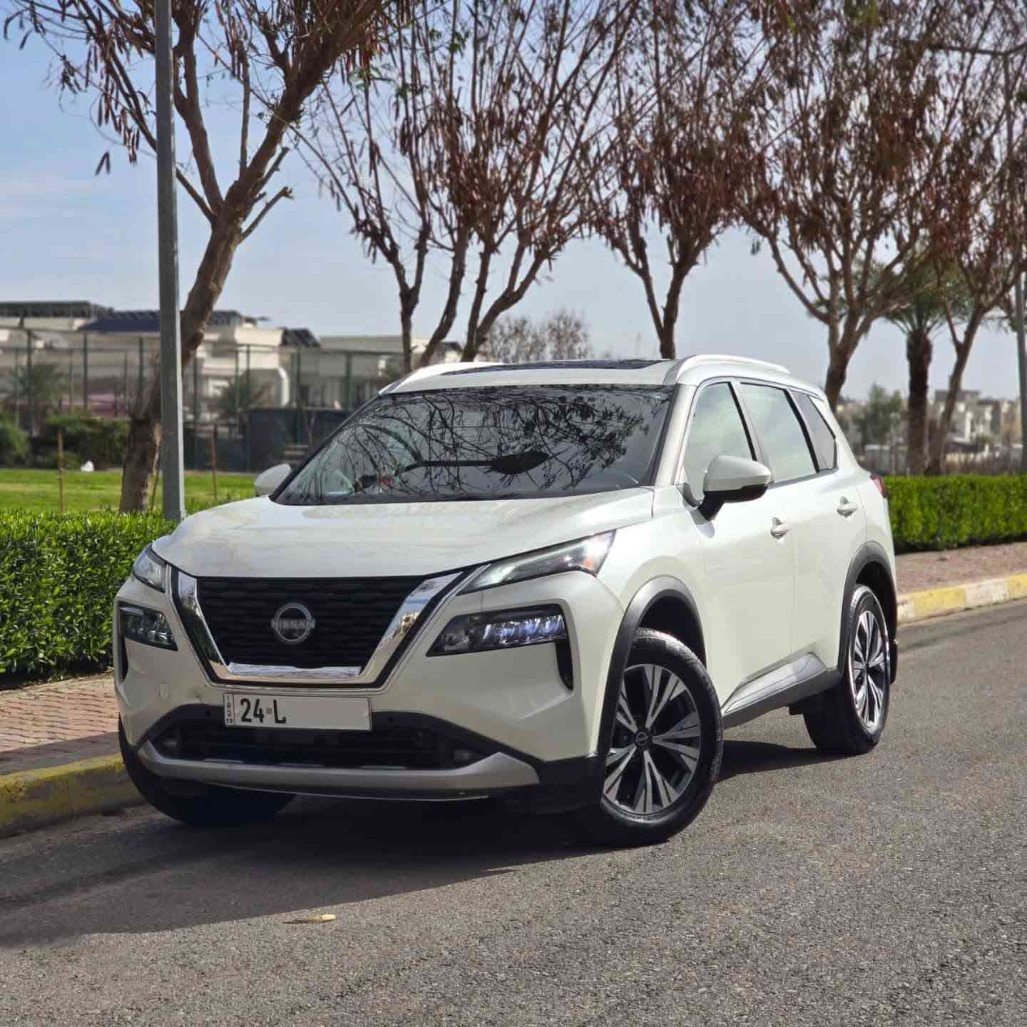 Nissan rogue SV plus AWD 2023

نیسان ڕۆگ ٢٠٢٣ مەکینە ٣ پستۆن تۆربۆ
تەنها نیو بۆنیتی بۆیاخە بێ ناو گرتن
ئێرباگ هیچی نەتەقیوە شەریکەیە فوول مواسەفات ...... دەبڵ ئەکسل AWD
پانۆراما/ بەسمە/ شەغال/شاشە گەورە/کامێرا/ پەردەی شەریکە/
٤ جام کارەبا و ئۆتۆ / تەبرید مەرکەزی/
ئۆتۆ هۆڵد/ برێک بەسمە /ئۆتۆ ستۆپ/
کامل رادار / ڕاداری پێش و دواو تەنیشت و ئاوێنە/
ڕاداری خەتی جادە سوکان کۆنترۆل / کوشن هیتەرو کارەبایی/ سوکان هیتەر
سوکان ڤۆلێۆم و تحديد سورعه
/ دەرگا بەسمە /سندوق بەسمە/
گێڕ ئۆتۆماتیک و عادی/ گێڕشەفت/
٥ مۆدی لێخوڕین
_snow _Eco _ normal _sport_offroad
لایت ئۆتۆو و زینۆنە لایت و بەگ لایتی لیدە پێش و دوای
گێڕ و مەکینەی لۆکە کارەبایی و تەقەو رەقە هەموی  بە شەرت
سەیارەکە لۆکە 
 سەنەوی تازەیە بە ناوی خۆمەوەیە تا ٢٠٣٠ تەحویل و 
غرامە بە شەرت
***********
