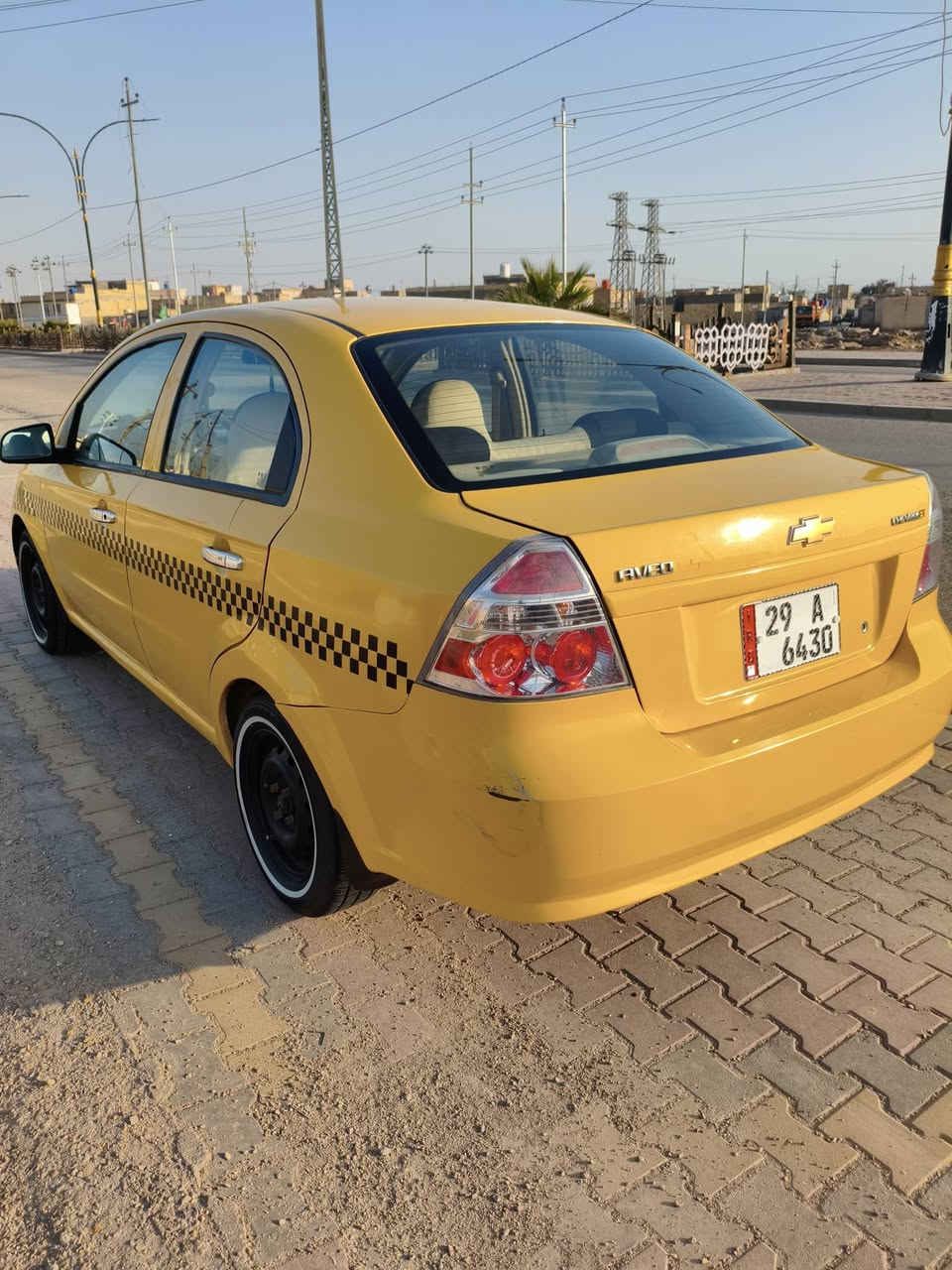 سلام عليكم البيع افيو مديل 2011جاملغلات الخلفيه تعمير  سياره مصبوغه عام  تصفير هيه وغرامات  تحويل ثاني يوم رقام نكليزي واسط جاهزه سياره من كلشي  كير محرك حداديه تبريد جاهزه تخم تاير السعر 62 وبيه مجال  رقم الهاتف ***********
