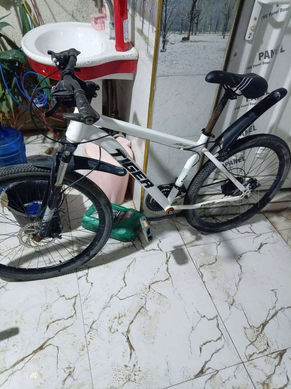 السلام عليكم بايسكل ياباني للبيع جديد السعره ب100


**إذا كنت صاحب هذا الإعلان وتريد حذفه لأي سبب، رجاءا أرسل رسالة إلى الدعم الفني**