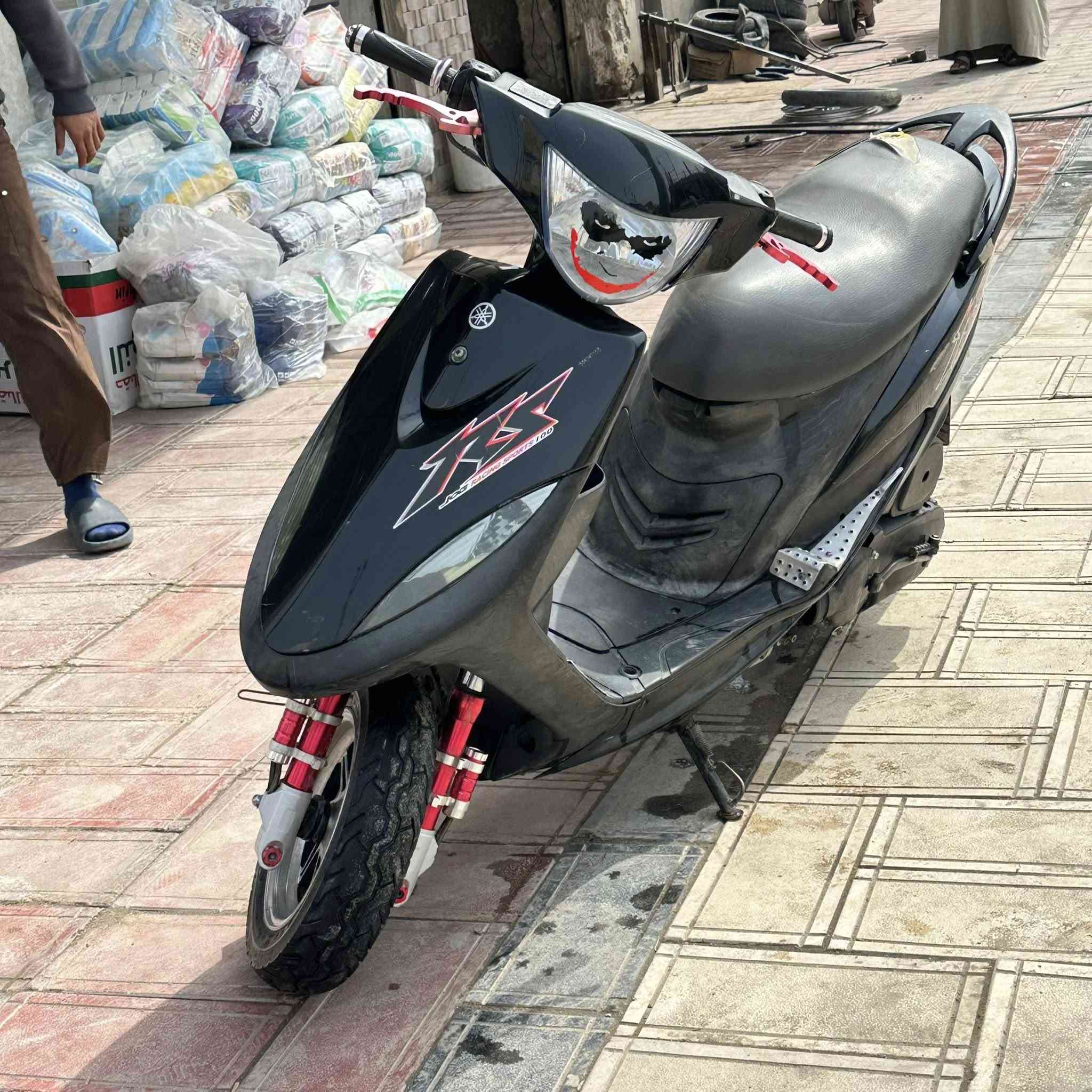 سلام عليكم ماكس للبيع مزوده للخير  السعر 600وبيهه مجال أو مراوس ناصريه مركز ***********
