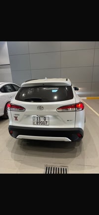 للبيع كورلا كروس موديل ٢٠٢٤ فول سستم كشن مخمل ماشيه ٣٨ ألف حقيقي  للاس...