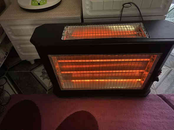 كاونتر السعر ب 100.. صوبه سعره 40.. شراي يتصل ***********..
