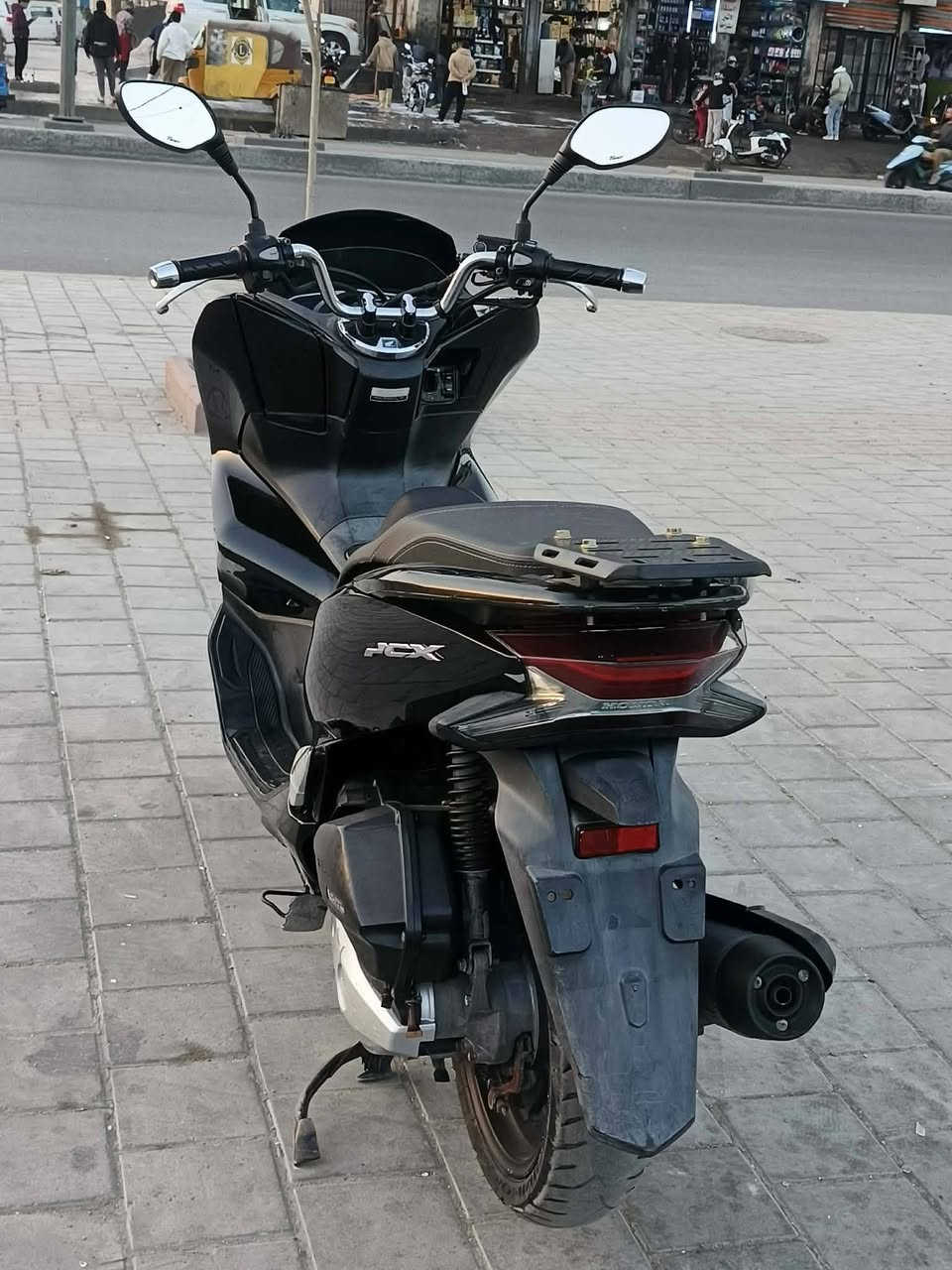 سلام عليكم بي سي إكس جيل الثالث
وارد كوري مكفولة كفاله عامه 
ماشيه 15 ألف حقيقي ستان حساس
حساس زدحام دراجه فول نعومه
سكن بغداد حي النصر ***********
