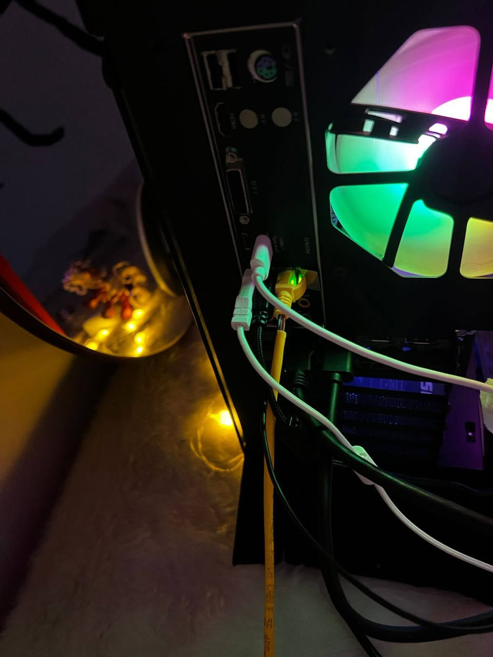 Pc نضيف ستخدام اشهر
3070 3x fan gigabyte RGB

R5 5500

Ram 2= 16

ماذر بورد B 550

850w
7fan RGB 
مع تبريد مائي 
سعر تجميعه  مليون و 100

توصل داخل العراق كله


**إذا كنت صاحب هذا الإعلان وتريد حذفه لأي سبب، رجاءا أرسل رسالة إلى الدعم الفني**