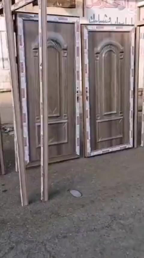 معمل ابو يزن للابواب والشبابيك والمحجلات والكونترات وباحدث التصاميم والمديلات وارخص الاسعار/***********3/***********
