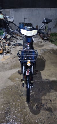 موطور للبيع موديل 2024 خمس بطاريات موطور نضيف حته الدبلات بعدهن شغلات ...