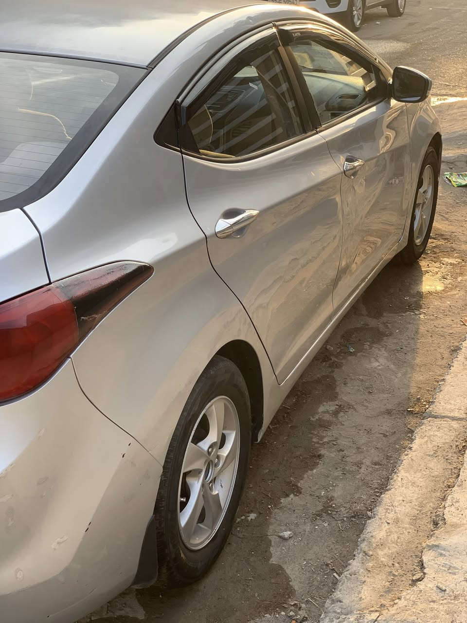 البيع او مراوس لنترة مديل 12 خليجي محرك 1600 دوش رقم اربيل سعر 98 بيهة مجال سونر معة صور مكاني بغداد شعلة *********** اتصل تدلل بي واتساب.
