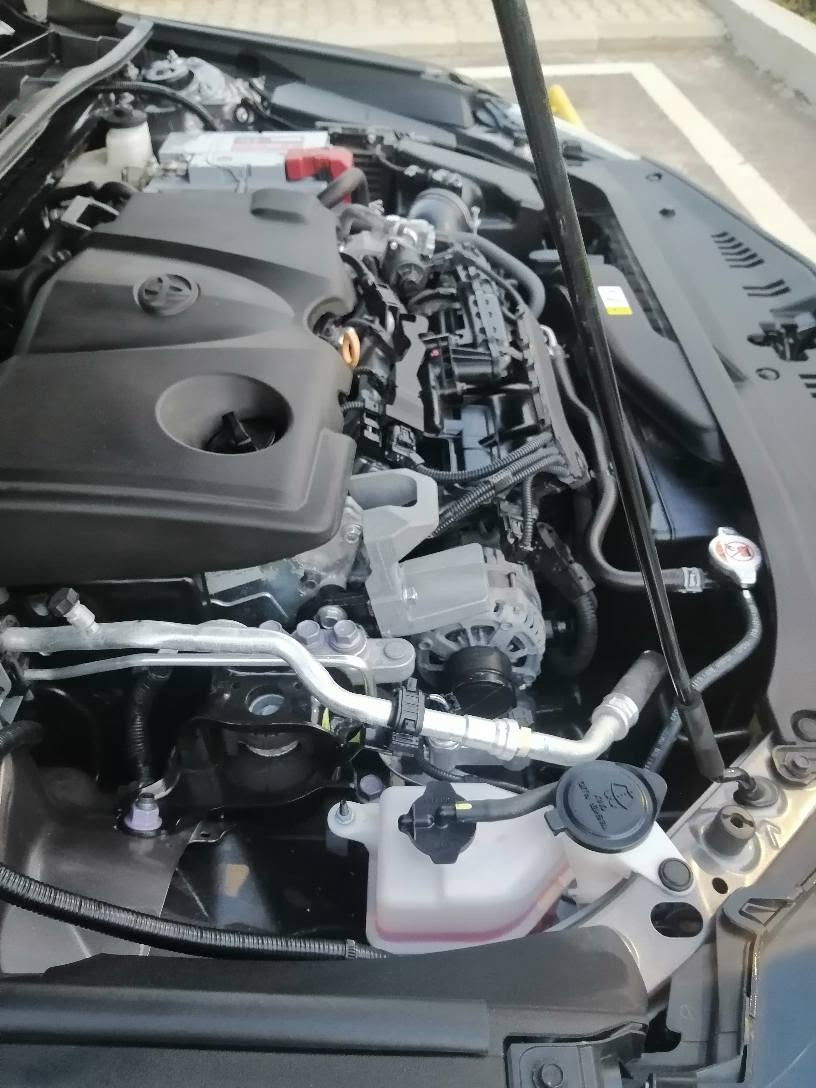 كامري موديل 24 Se وارد امريكي كاتي يترقم اربيل ماشي 29 بيها كزوز رياضي بلادي من امريكا 
حادثه خفيف جداً وصور الحادث بالمنشور مكان السياره اربيل شوف صور الحادث وقتنع وبعدين اتصل وتدلل السعر 180 
ملاحظه ،،
السياره مسوي بيها كتاب الخروجيه من الشركه ودافع الفلوس يعني عدل للمرور تسجله بااسمك بس تدفع رسوم المرور ،
 الاتصال ع الواتس اب فقط 

*********** أربيل, العراق
