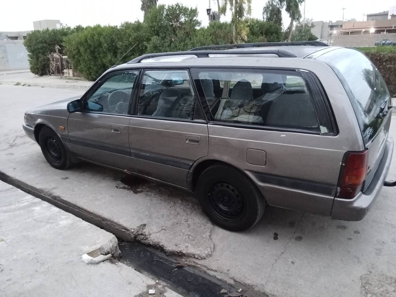 سلام عليكم للبيع مازدا 626 مشروع وطني دفتر زنزين 12 بخ تبريد ثلج بدون حادث سعر 38 للاستفسار اتصل على رقم ***********
