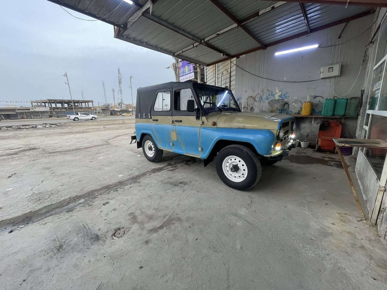 سلام عليكم فحل٢٠٠٤ مكينه كيررونجي تخم تاير جديد ضفيره  جديده دوشمه جادر كله جديد داخل وخارج بلادي سياره جاهزه من كلشي ناعمه خير من الله ***********
