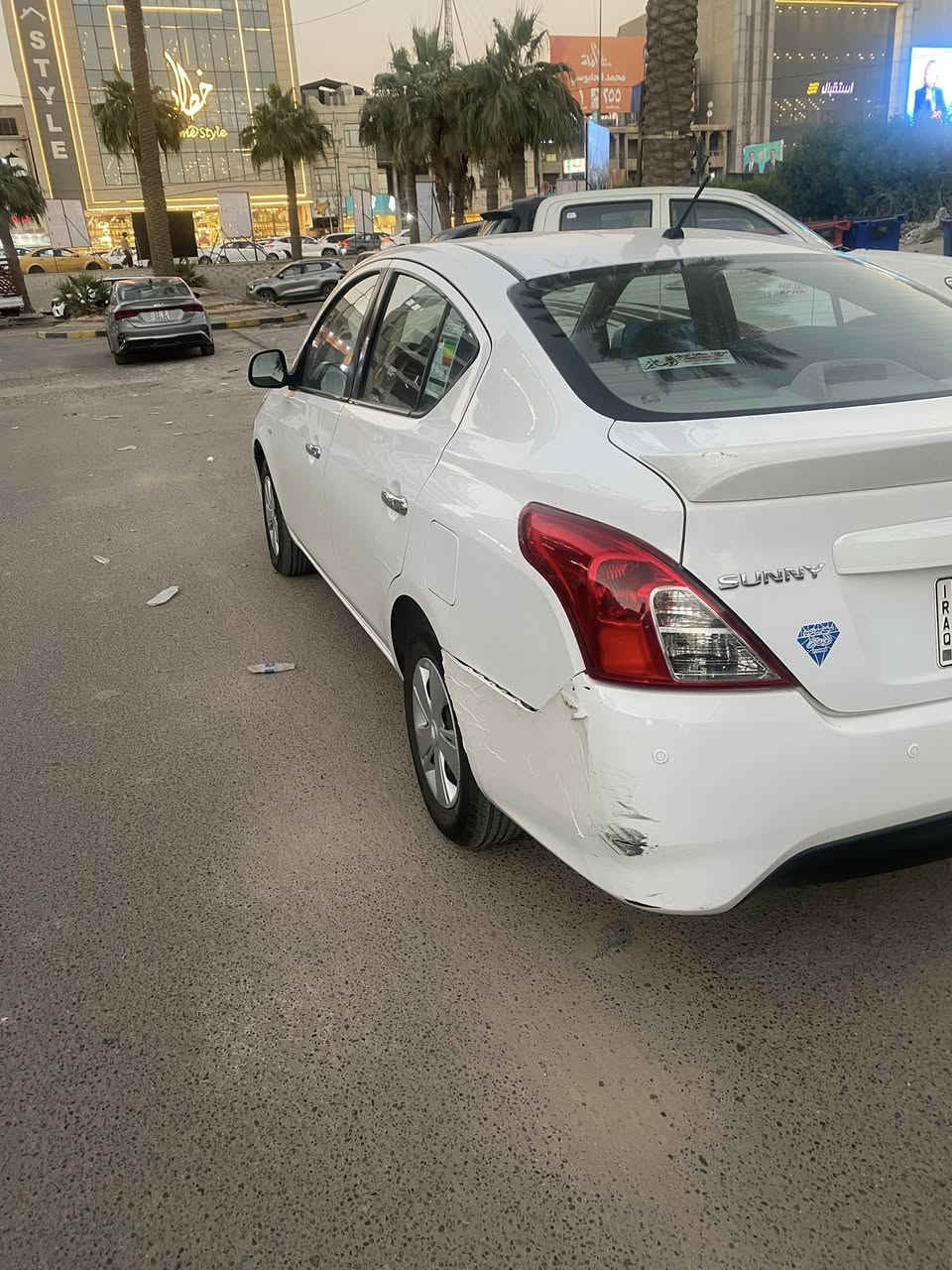 سلام عليكم 
نيسان سني هندي للبيع موديل 2020 
سياره جديده كلش استخدام بيت مكفوله من الضربه والصبغ تخم تاير جديد ماشيه 62 الف كم 
مكانهة اليرموك اربع شوارع او حي الخضراء 
السعر 116 وبيهة مجال 
*********** علي
