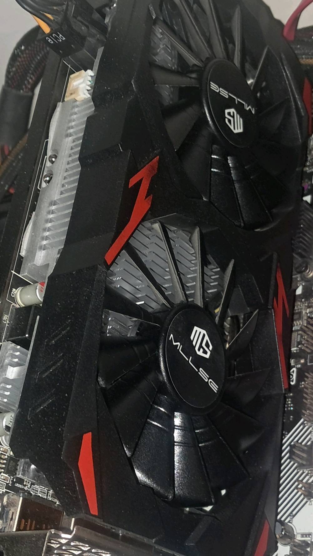 rx580 8gb للبيع
يتوفر توصيل