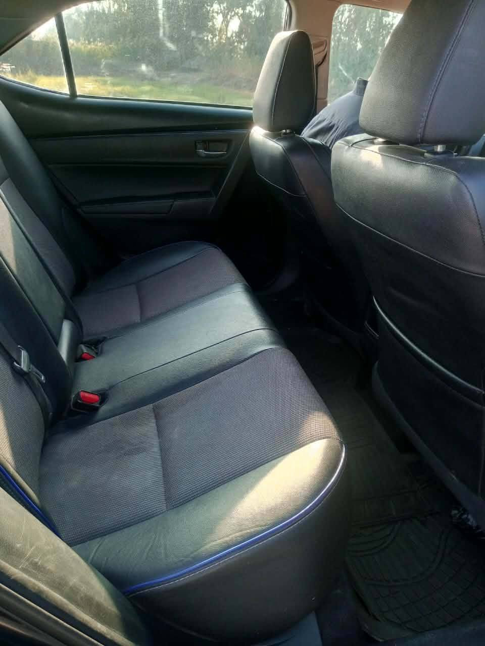 السلام عليكم كورله ٢٠١٨ se سياره فول مواصفات بدون حادث بدون صبغ مواصفات se معروفه رقم بغداد وبأسمي سياره على وضع الشركه تجي تفحص وتشوف السعر المطلوب ١٥٠ وبيها مجال حك الجيه للأستفسار أكثر اتصل *********** على هذا رقم علماً مكان السياره ديالى قريه سراجق
