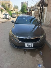 عندي سياره البيع كيه اوبتمه موديل 2013 مكينه 2400 سياره حلوه وارد امري...