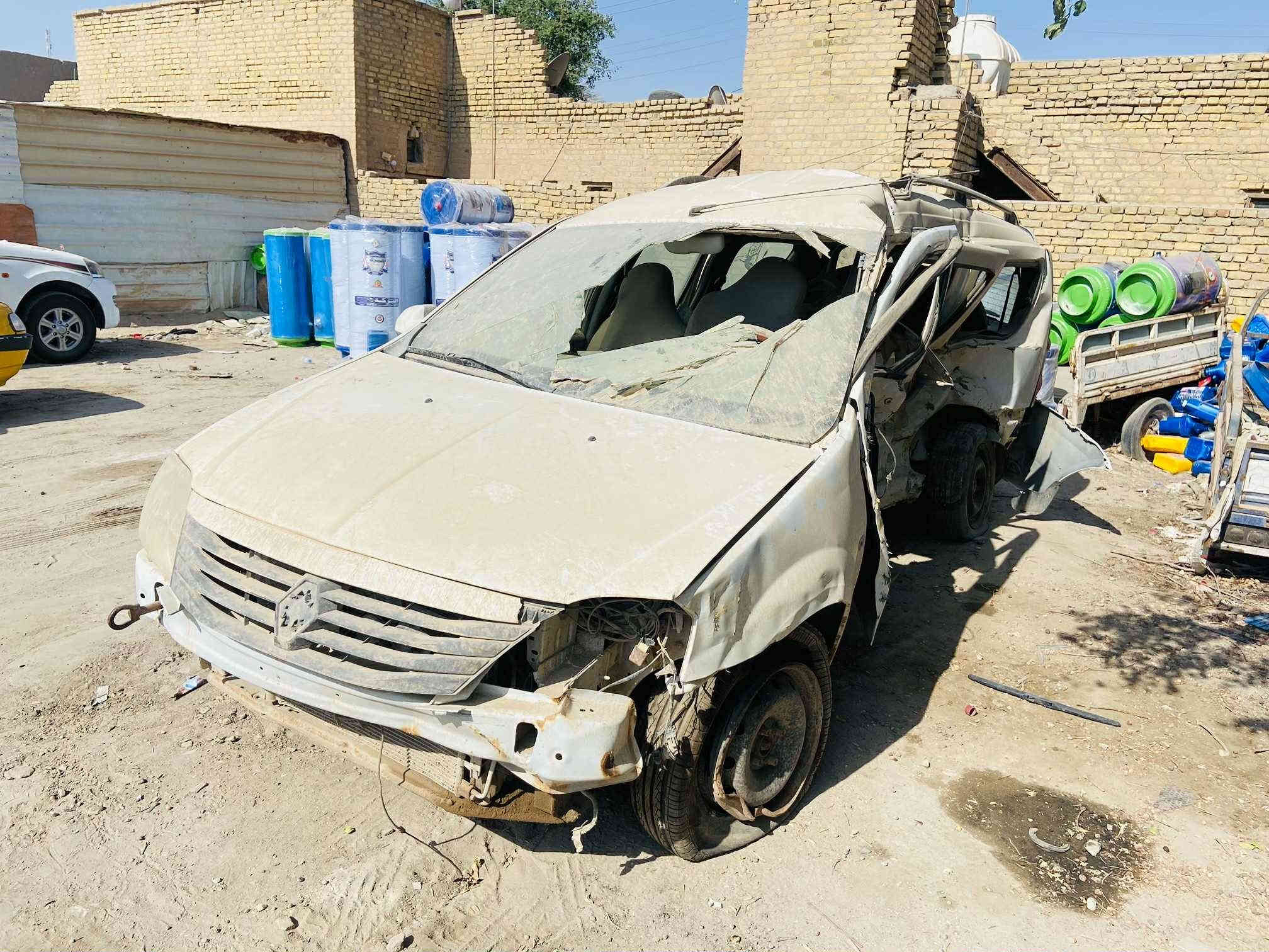 سلام عليكم 
رينو نوديل 2011 رقم بغداد فحص مؤقت حره اتعهد بكلشي السياره بس  تروج معامله سحب ارقام ابيع على هذا وضع السياره كير اوتماتيك سعر 17 وبيها مجال العنوان سماوه قضاء الخضر 
***********
