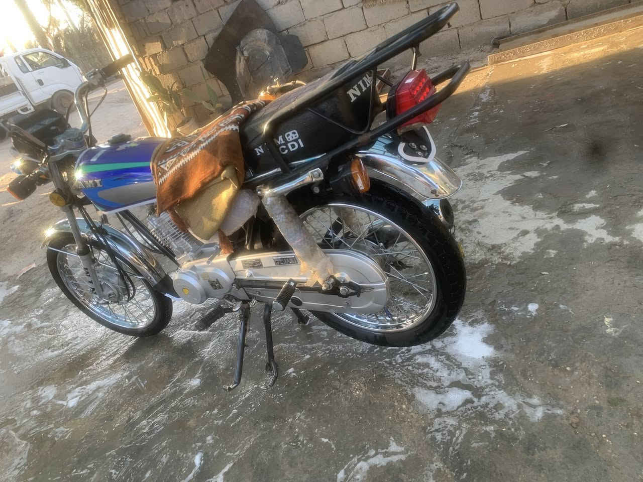 السلام عليكم درجة للبيع نامه امتياز موديل 25 دراجه نضيفه سعر 600مكاني حله طهمازيه ***********
