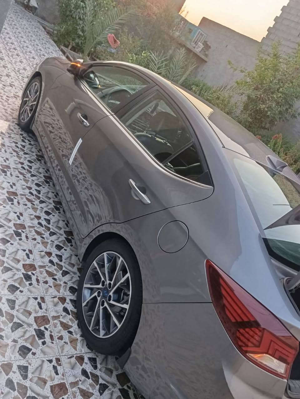 للبيع سياره النترا 2020 وأرد أمريكي ضرر جاملخ وبنيد بدون دواخل بدون ايرباك 
سياره تخبل فول ماعده الفتحه داخل جلد ماشيه 90 رقم اربيل الجديد باسم عراقي السعر 125 وبيه مجال للطيبين مكان السياره كربلاء للاستفسار الاتصال على الرقم التالي 

*********** ‏.        ‪***********‬‏
