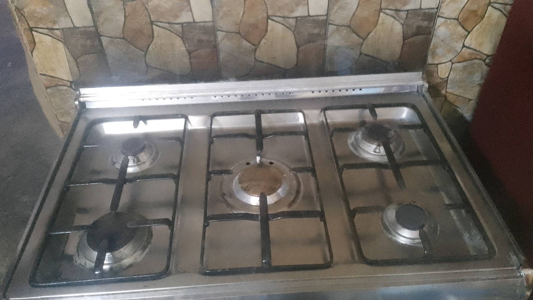 طباخ نضيف وعل فحص اريده 150وبي مجال