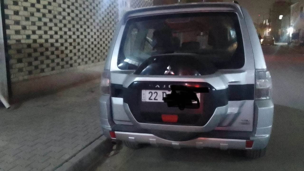 موديل 2015 بدون صبغ ماشي 215 ونص فول رقم سنوي جديد رقم أربيل دولي بسمي تحويل وكالة محرك 3500 مكان دهوك ***********
*********** دهوك, العراق
