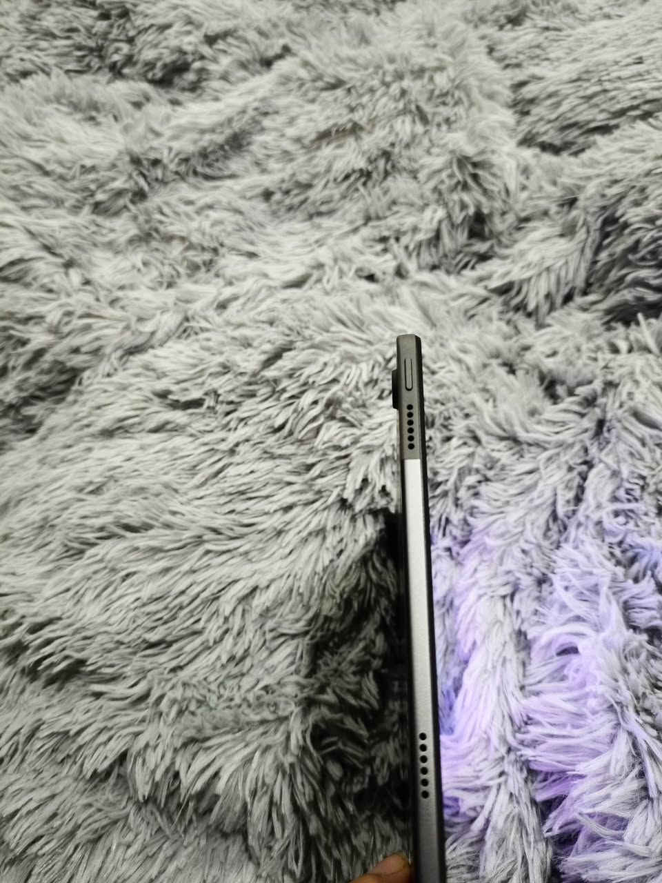 طلعلي..تاب عملاق من شركة Lenovo اصلي

لجماعة الكيمنك والاحتراف 🔥
بفضل المعالج +يدعم القلم للرسم والمونتاج

(غير مستعمل جديد)👌

لون رصاصي مميز ☑️
دقه شاشه 2K☑️ حجم 11 انش ☑️
يدعم الشريحه☑️
معالج سناب دراكون ☑️
ذاكره 128 ☑️قابل للزياده
يدعم القلم الاحترافي  للمصممين☑️
اربع سماعات محيطيه☑️
بطاريه 7000 ملي امبير☑️

باقي مواصفات بل فيدوا 🌷 بصفحتي 👌

كامل ملحقات 🎁👇🏻🔥
سعر  داخل متاجر العراق وبلشركه  235 الف

على اول تم 175 الف 
للتواصل 📞 ***********

يوجد توصيل لجميع المحافظات 🚕
