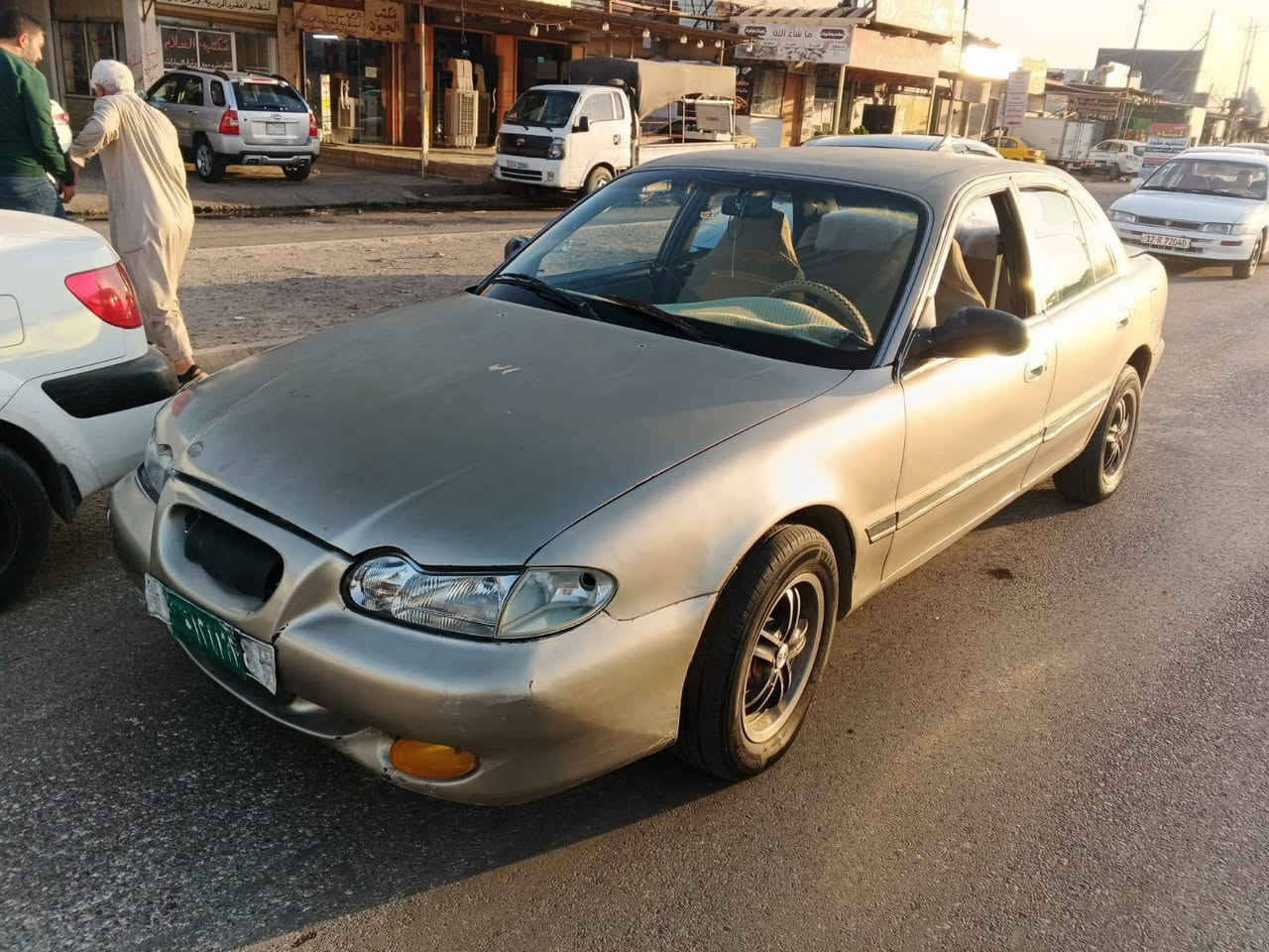 يا الله توكنا على الله سياره سوناتا للبيع موديل ،2000كير ومكينه شرط النظافه طخم تاير جديد باتري جديد سياره حلوه رقم نينوى شرط الوكالة والتحويل سياره بلاش السعر 22,,نقد واقتصاد اكرر ترهم نقد ترهم مده ترهم اقصاد العنوان موصل ***********
