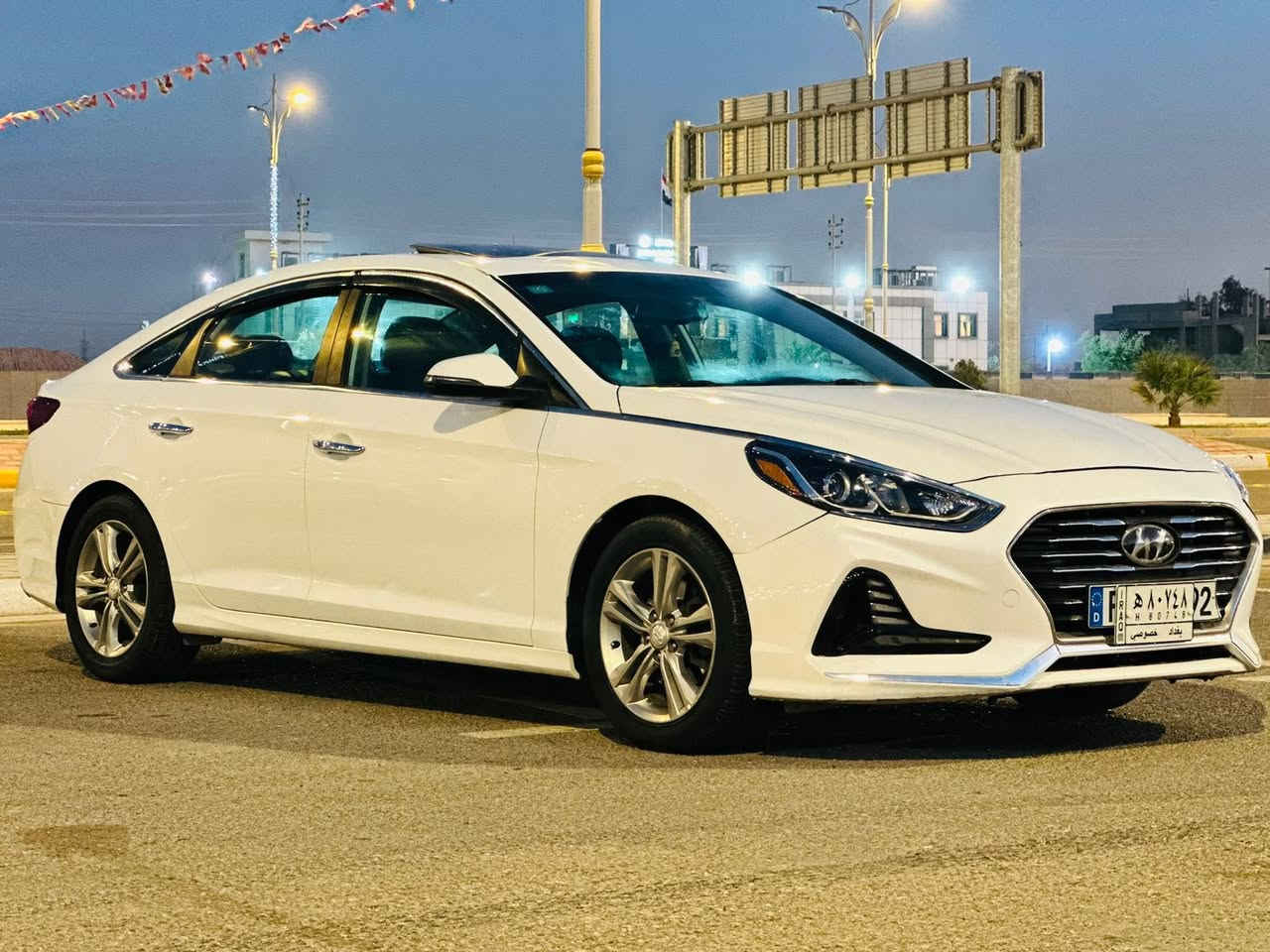 سوناته 2018 امريكي صباغ فقط البنيد بدون. حادث حادثه خشم البنيد  سياره جديد جديده كفاله من رصعه فول موصفات خنك بصمه فتحه  بردات تدفئه بل كشنات داخل جلد فول للخير 
محرك ما مفتوح والا كير سياره جديده بل كاتون. مكفولع من البارد وصباغ جديد بل كارتون 
العنوان / كربلاء 
السعر 134 
رقم الهاتف ***********
