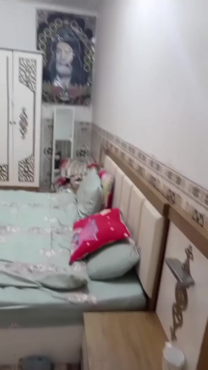 بنات غرفه للبيع وتخم للبيع تخم ب٢٠٠ وبي مجال قليل والغرفه ب٤٢٥ وبيه مجال وبنات لا تكسرن سعر امانه محتاجه فلوس طبيب


**إذا كنت صاحب هذا الإعلان وتريد حذفه لأي سبب، رجاءا أرسل رسالة إلى الدعم الفني**