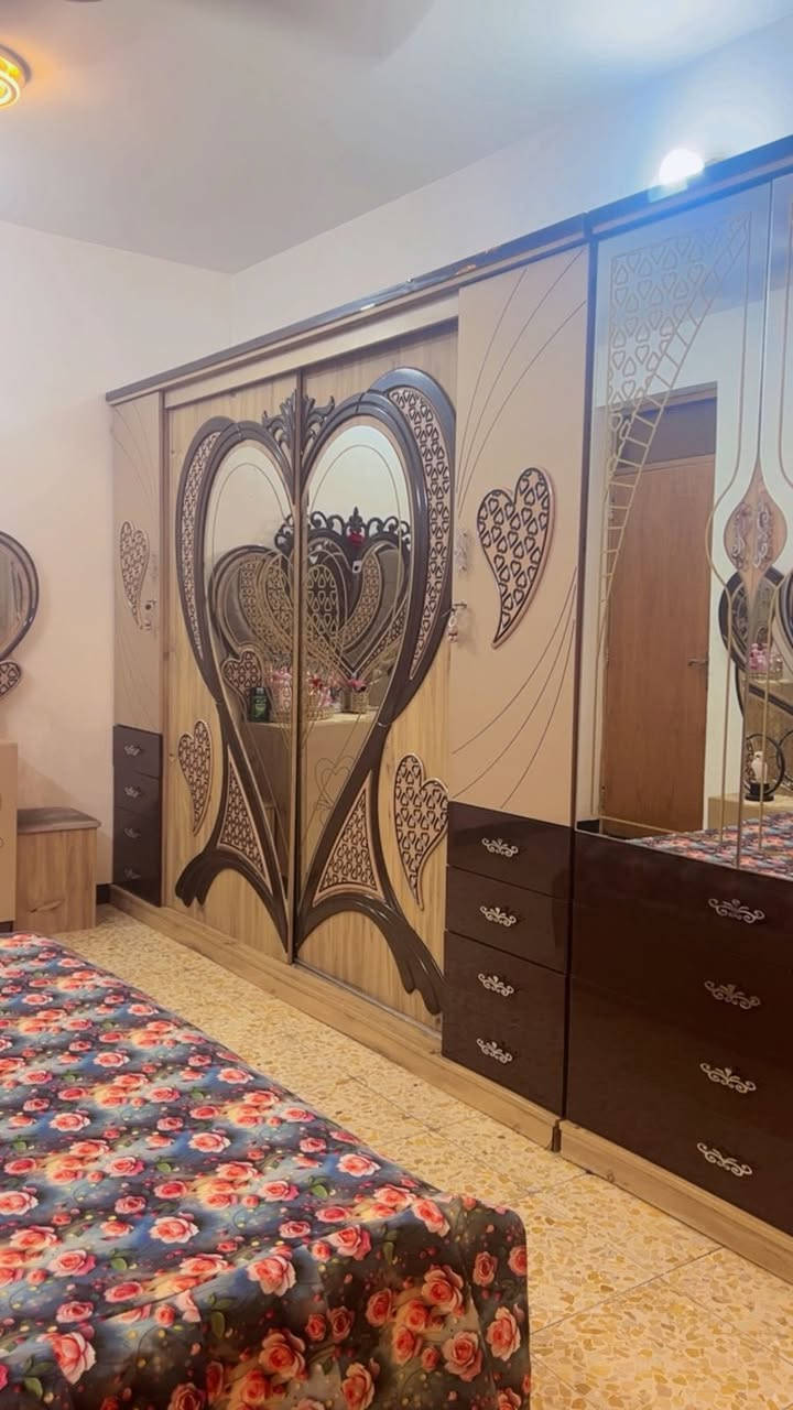 غرفه تركيه للبيع العنوان بغداد 
***********
