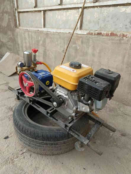 ماطور غسل سيارات محرك بانزين 1200 بار غير مستخدم للاستفسار الاتصال على الرقم *********** النجف
