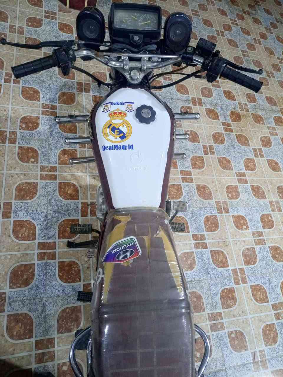 سلام عليكم اعاده النشر بسبب الوعود الكاذبة دراجه سيفان موديل 2023 مفتوحه مره وحده ولفات كهربايات كلها شغاله نكره سلف هندر شغال اشاير شغاله كلوب عالي ناصي دبلات امامي خلفي شغال بريك امامي شغال الدراجه ناقصها بس تاير الوره تعبان بدون اوراق  ملاحضه رجأن المو شراي لا يراسل سعر 450وبيها مجال قليل مكاني صلاح الدين مكيشيفه


**إذا كنت صاحب هذا الإعلان وتريد حذفه لأي سبب، رجاءا أرسل رسالة إلى الدعم الفني**