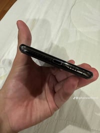 ايفون XS ماكس • ٢٥٦ • ضهر مكسور