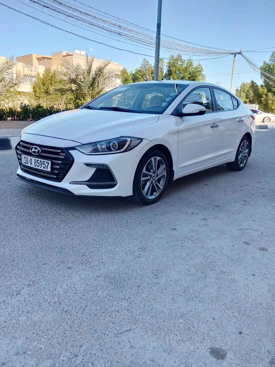 السلام عليكم النترا للبيع فقط خليجي موديل 2019 سياره كفاله عامه من الضربه والتبديل والصبغ والبارد مكينه دوش كير مكينه كفاله عامه مواصفات فول فتح شاشه تحكم ستيرن قطعتين تبريد مري شفط بصمه حساسات امامه خلفي كشنات جلد تخم تاير حداديه تبريد تدفئه شرط الكفاله اسبيرها ما نازل  السعر// 158 //بيها مجال بسيط رقم//***********// الهاتف
