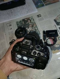 نيكون ٥٣٠٠ • عدستين ١٨-٥٥ • كارت ٦٤جيجا