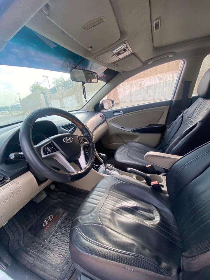 السلام عليكم
اكسنت 2016خليجيه
محرك1600مكفول ماشيه120
رقم بغداد تحويل مباشر 
بدون نواقص جاهزه
السعر 70
عنوانه بغداد الدوره
للأتصال ***********
