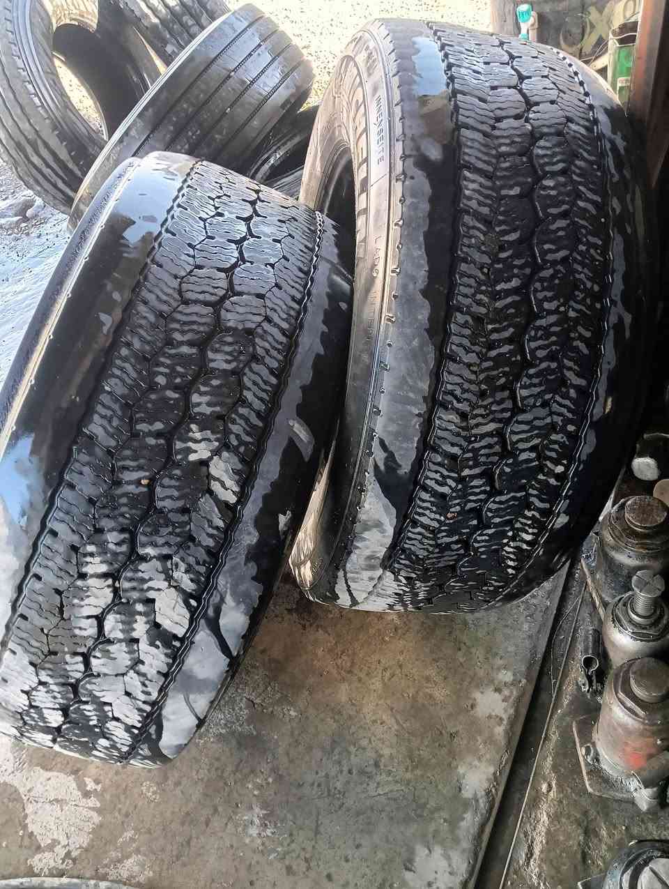 زوجين بالون385 إنتاج 24و24قاط
+زوج بالون 55مشلن ابو الدب للبيع
السعر اتصل***********
