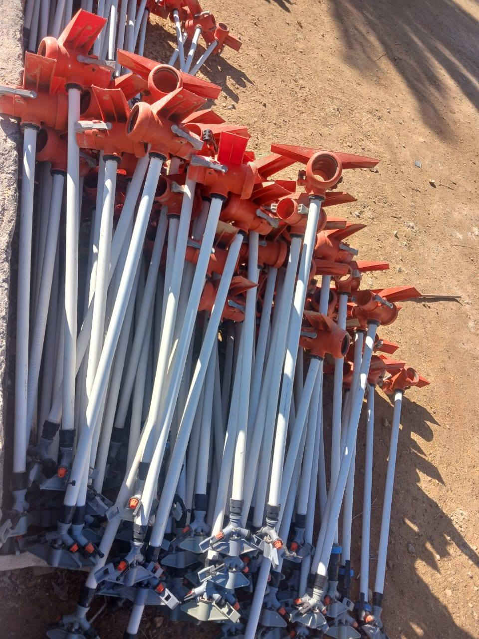 بسم الله الرحمن الرحيم 
الى الاخوه الفلاحين والمزارعين في قضاء هيت والمناطق المجاوره لها يتوفر خطوط نظام مرشات عصفوريه  مستعمله نضافه 100/100 سعر الخط 275 الف دينار  ... يتكون الخط  من  30بوري انجين ونص + 2بوري ناقل ابو 4 انج +15 مرشه عصفوريه +تقسيم ابو 4+كاك 2انج +سداده نهاية خط  الاتصال على الرقم ***********
***********
