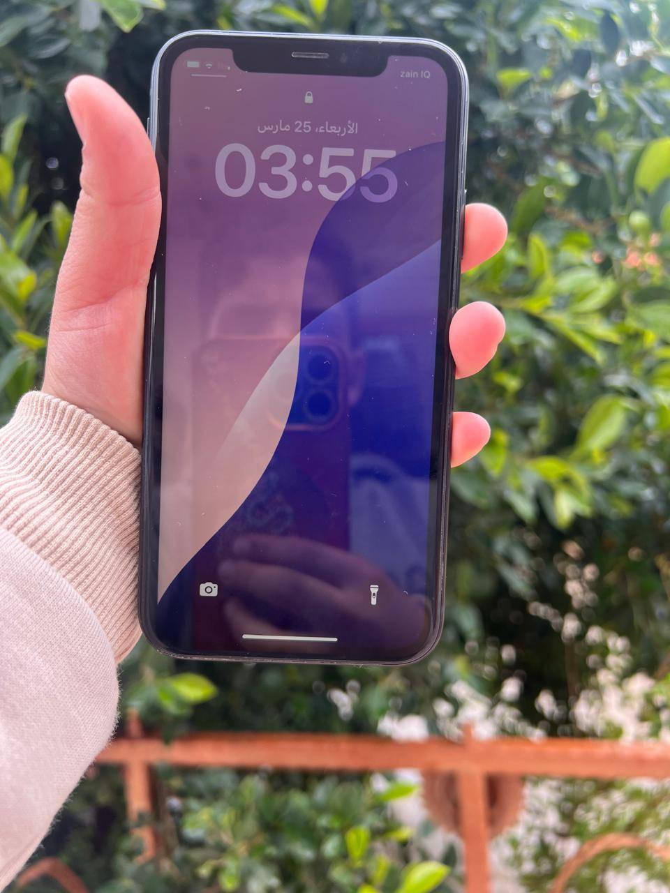 السلام عليكم… بيع نقد فقط
ايفون XR للبيع او مراوس… .نظافه فول.  تك خط
الجهاز مبدل باتري فقط.    فيس ايدي شغال كلو شرط
الذاكرة/64.      باتري /100% 
السعر/175 وبي مجال سعر جدا مناسب 
***********
