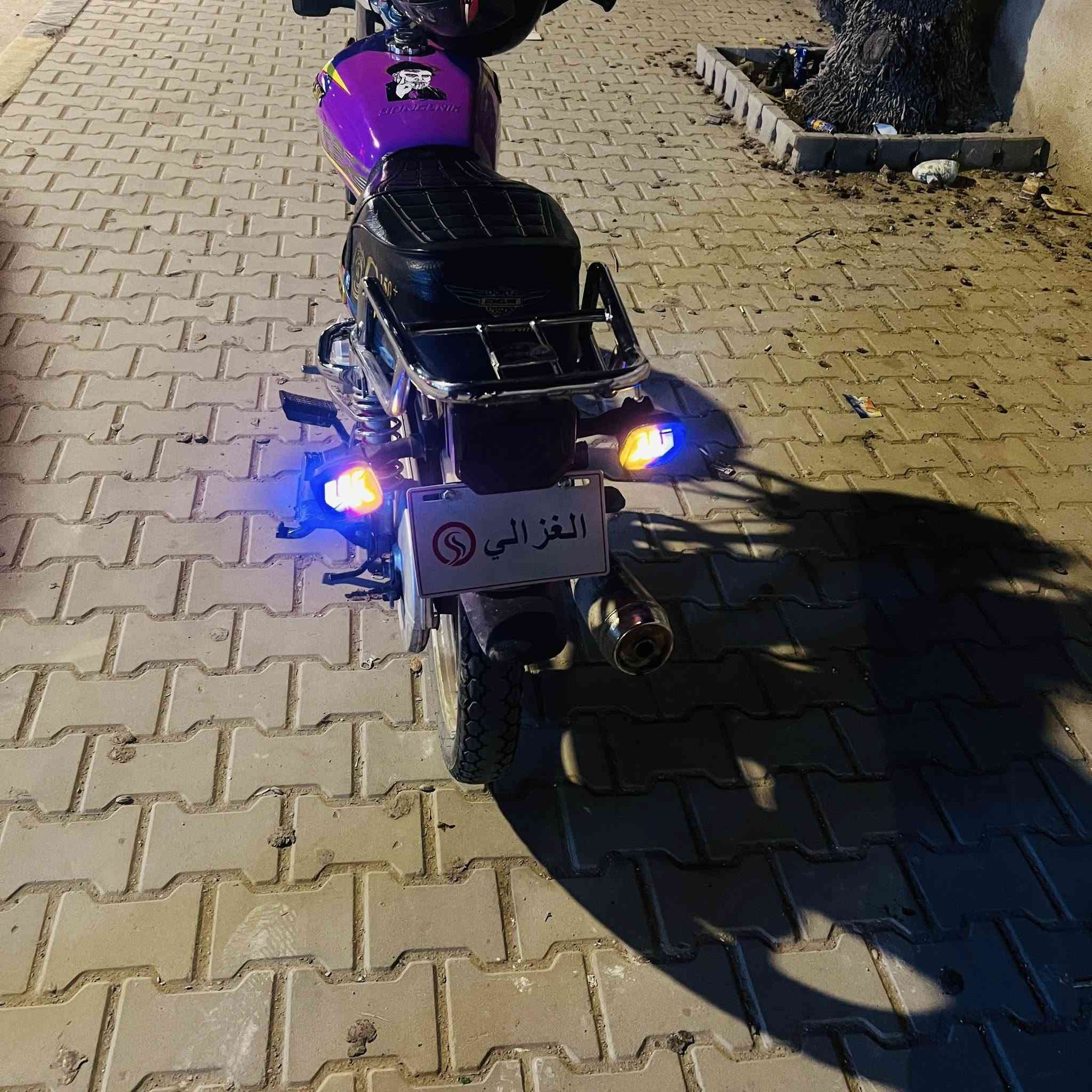 سلام عليكم دراجه سولنك 2025 للبيع ب725 دراجه نضيفه كلش مكاني بغداد المحموديه
