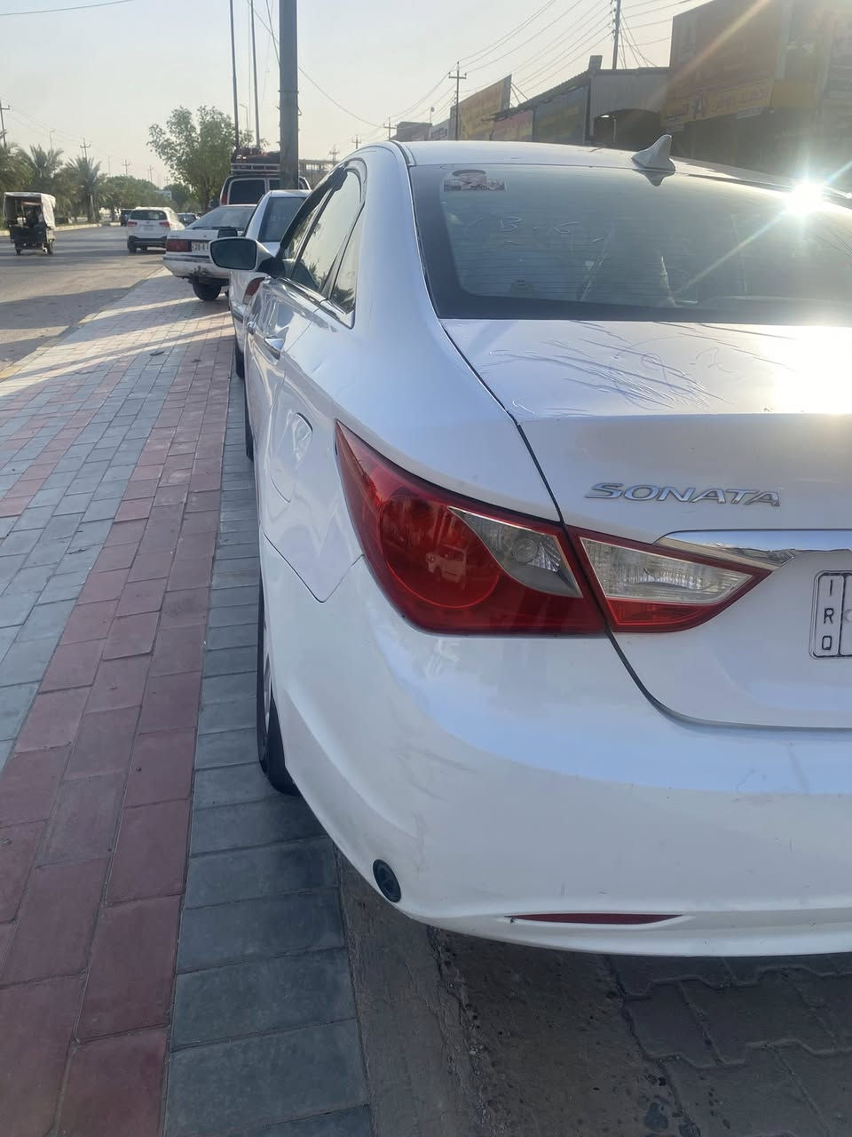 السلام عليكم سوناتا 2013 أمريكي gdi 2400  باسمي رقم نجف تبريد ثلج بيها 3 قطع تبديل لون بلادي مامصبوغات بدون دواخل ولا شواصي مكانها نجف الاستفسار *********** للبيع او المراوس حسب القناعه
