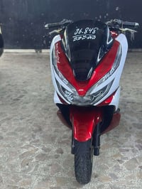 هوندا PCX • PCX • دراجة نارية • جيل ثالث • ياباني JF • مكينة لوك • ورق...